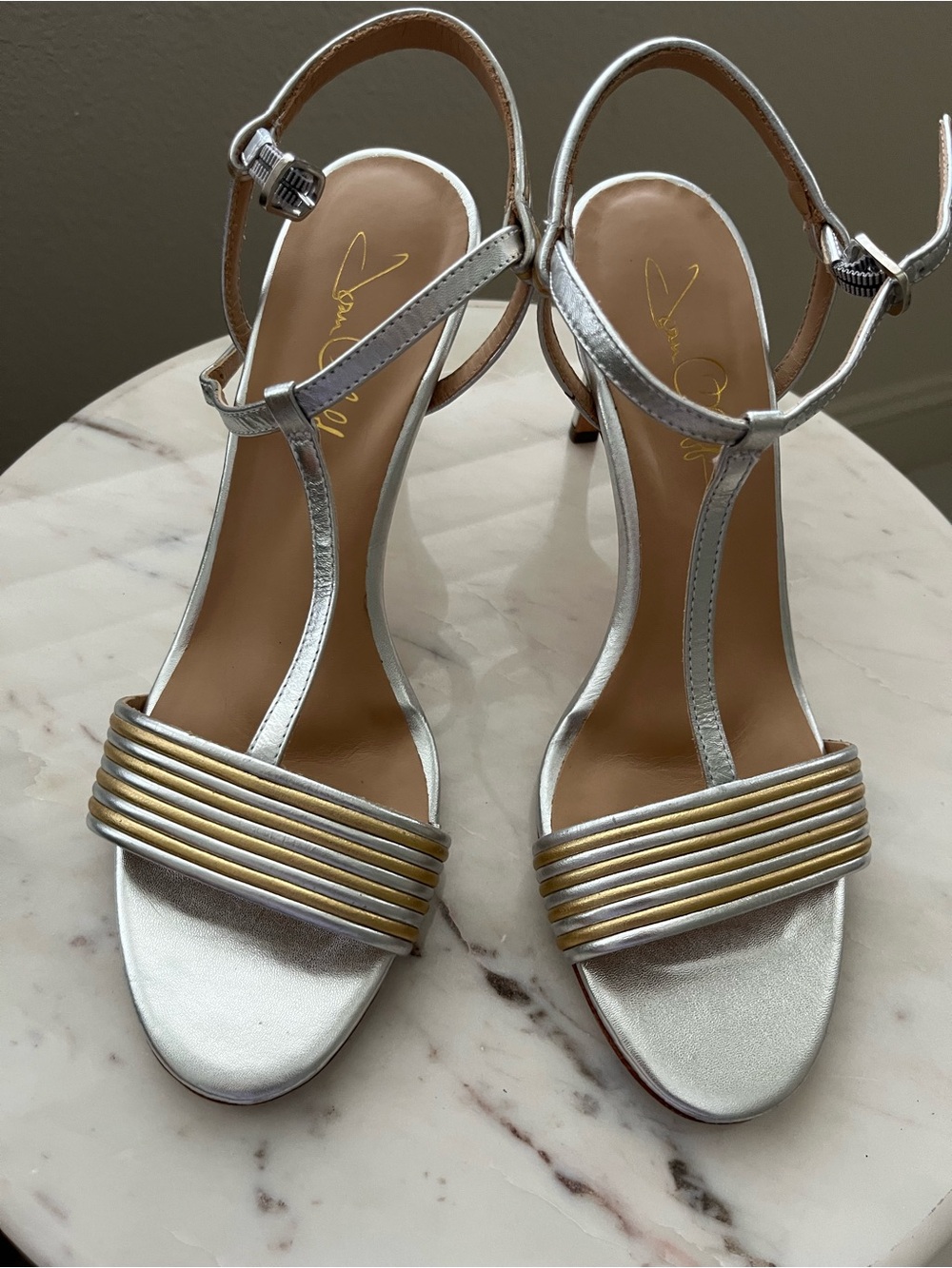 Joan Oloff silver and Gold Women’s T-Strap Sandals size 8 1/2